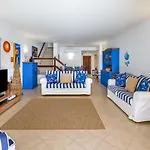 Falesia Sunshine Villa By The Portuguese Butler