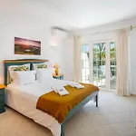 Falesia Sunshine Villa By The Portuguese Butler