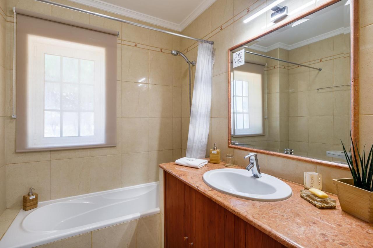 Falesia Sunshine By The Portuguese Butler Villa Albufeira